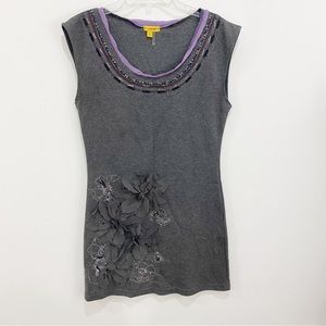 LULUMARI Gray Sleeveless Embellished Beaded 3D Tunic Top Size Small